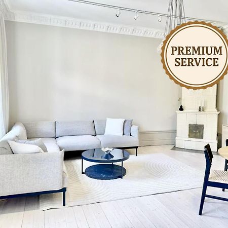 Laegenhet Med Fantastiskt Laege Apartment Stockholm Exterior foto